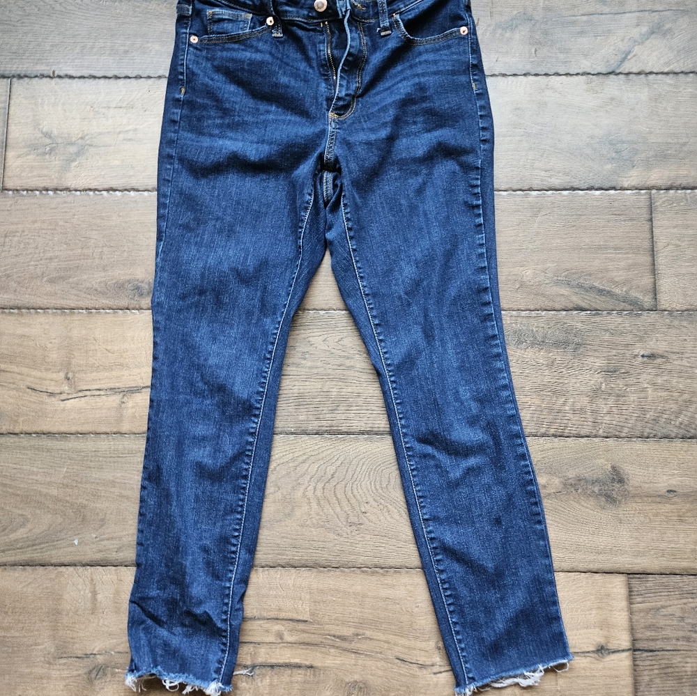 Size 6 Jeans universal Thread